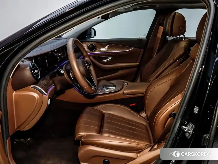 Mercedes-Benz E-Class id 4634719 из Китая 21