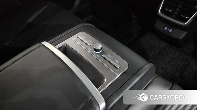 Hyundai Grandeur (GN7) id 4186177 из Кореи 21