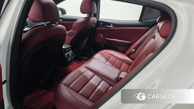 Kia Stinger id 4684036 из Кореи 21