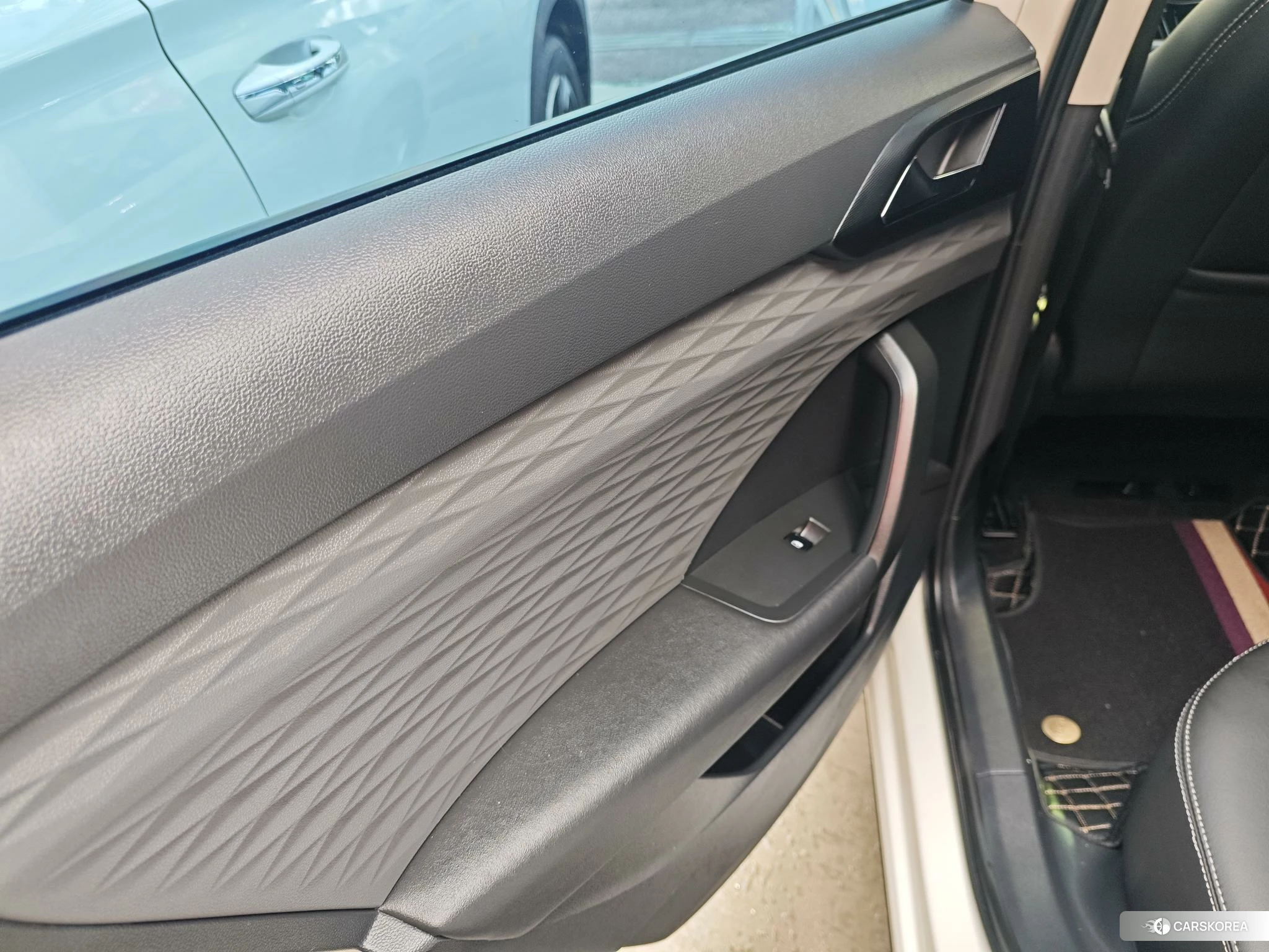 Volkswagen Tuyue id 4452759 из Китая 21