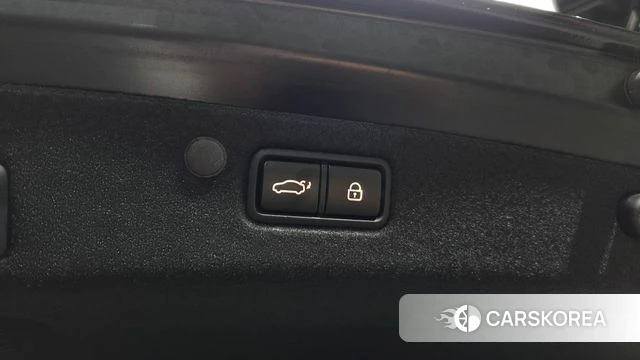 Hyundai The New Grandeur IG Hybrid id 4469616 из Кореи 21