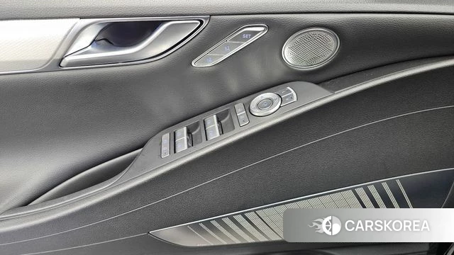 Genesis Electrified G80 (RG3) id 4603094 из Кореи 21