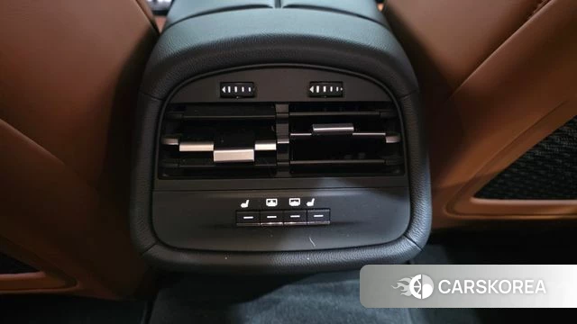 Maserati Ghibli id 4232518 из Кореи 21