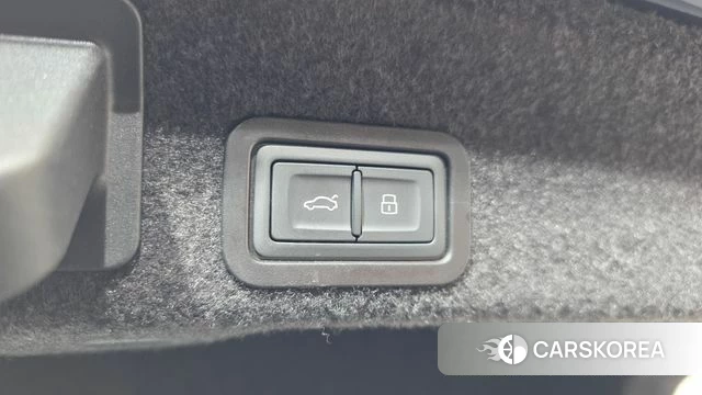 Audi A6 (C8) id 4304063 из Кореи 21