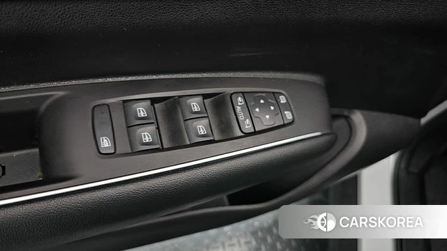 Renault Korea (Samsung) The New QM6 id 4423750 из Кореи 21