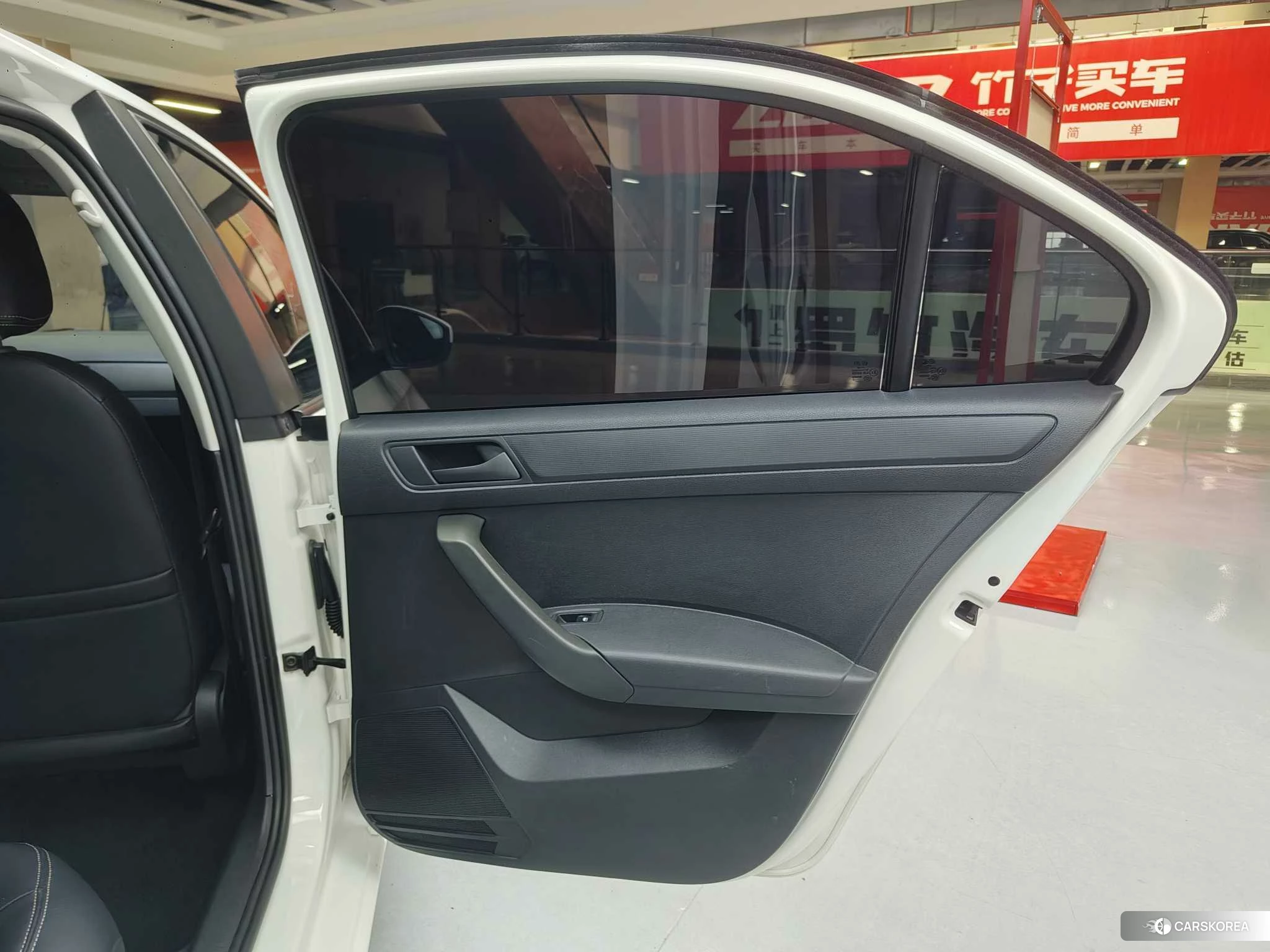 Volkswagen Santana id 4407401 из Китая 21
