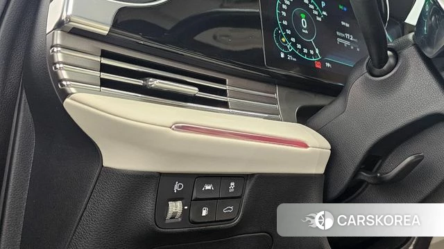 Hyundai The New Grandeur IG Hybrid id 4383373 из Кореи 21