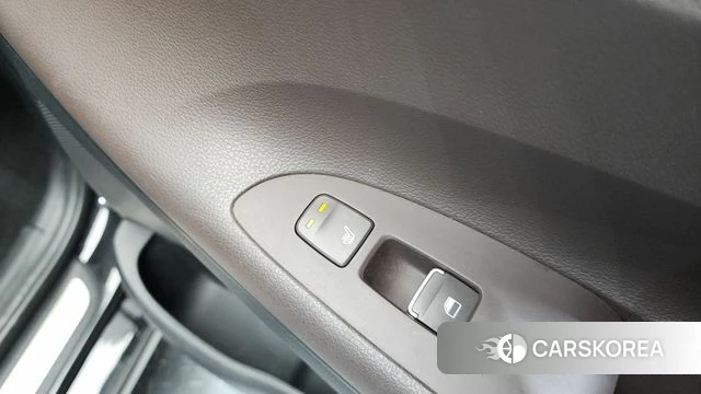 Hyundai Grandeur IG id 4233101 из Кореи 21