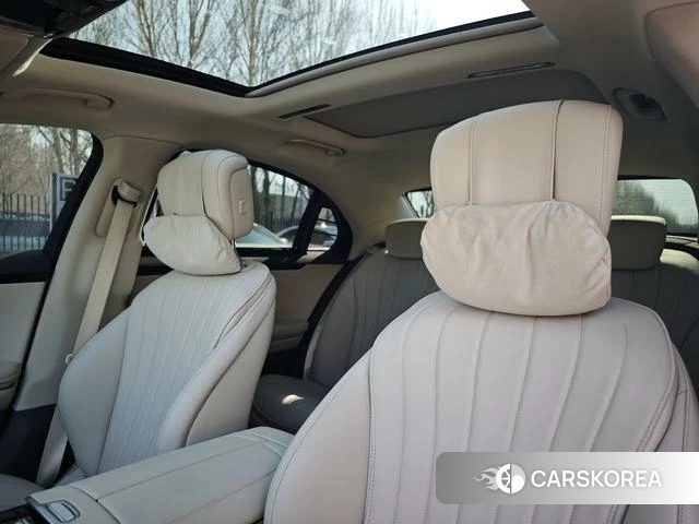 Mercedes-Benz S-class id 4257569 из Китая 21