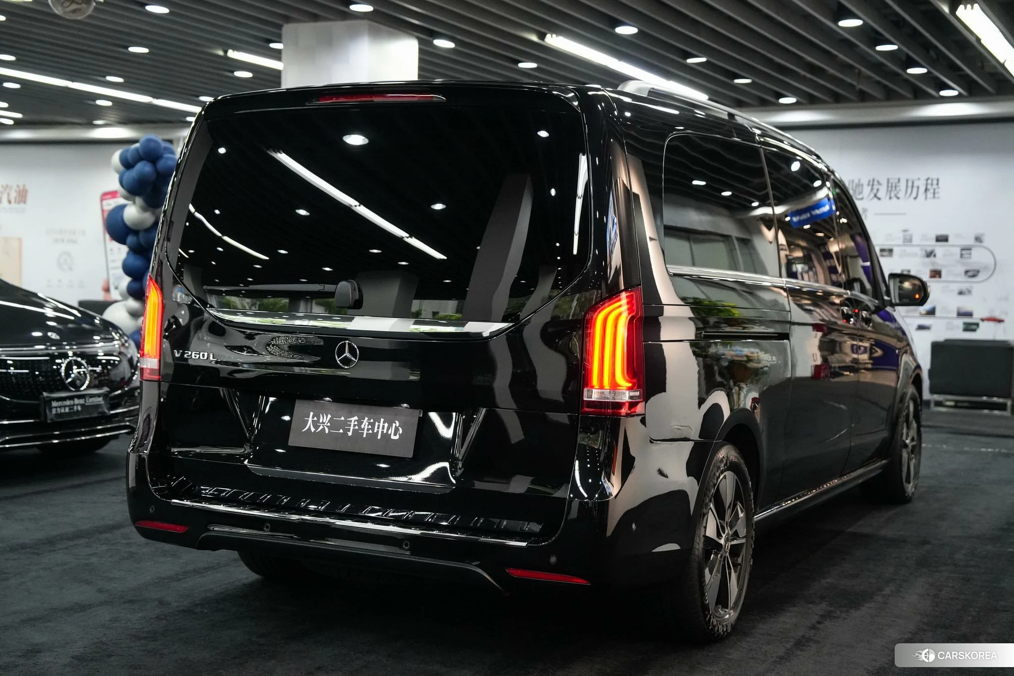 Mercedes-Benz V-class id 4487553 из Китая 21