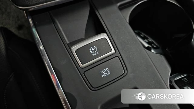 Hyundai The New Grandeur IG Hybrid id 4388898 из Кореи 21