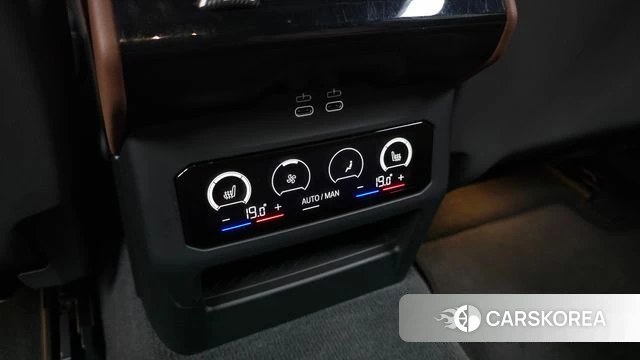 BMW 5 Series (G60) id 4533360 из Кореи 21