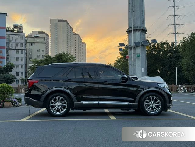 Ford Explorer id 4387634 из Китая 21
