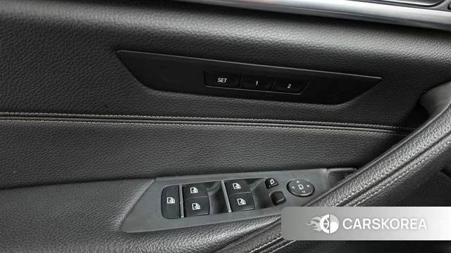 BMW 5 Series (G30) id 4732969 из Кореи 21