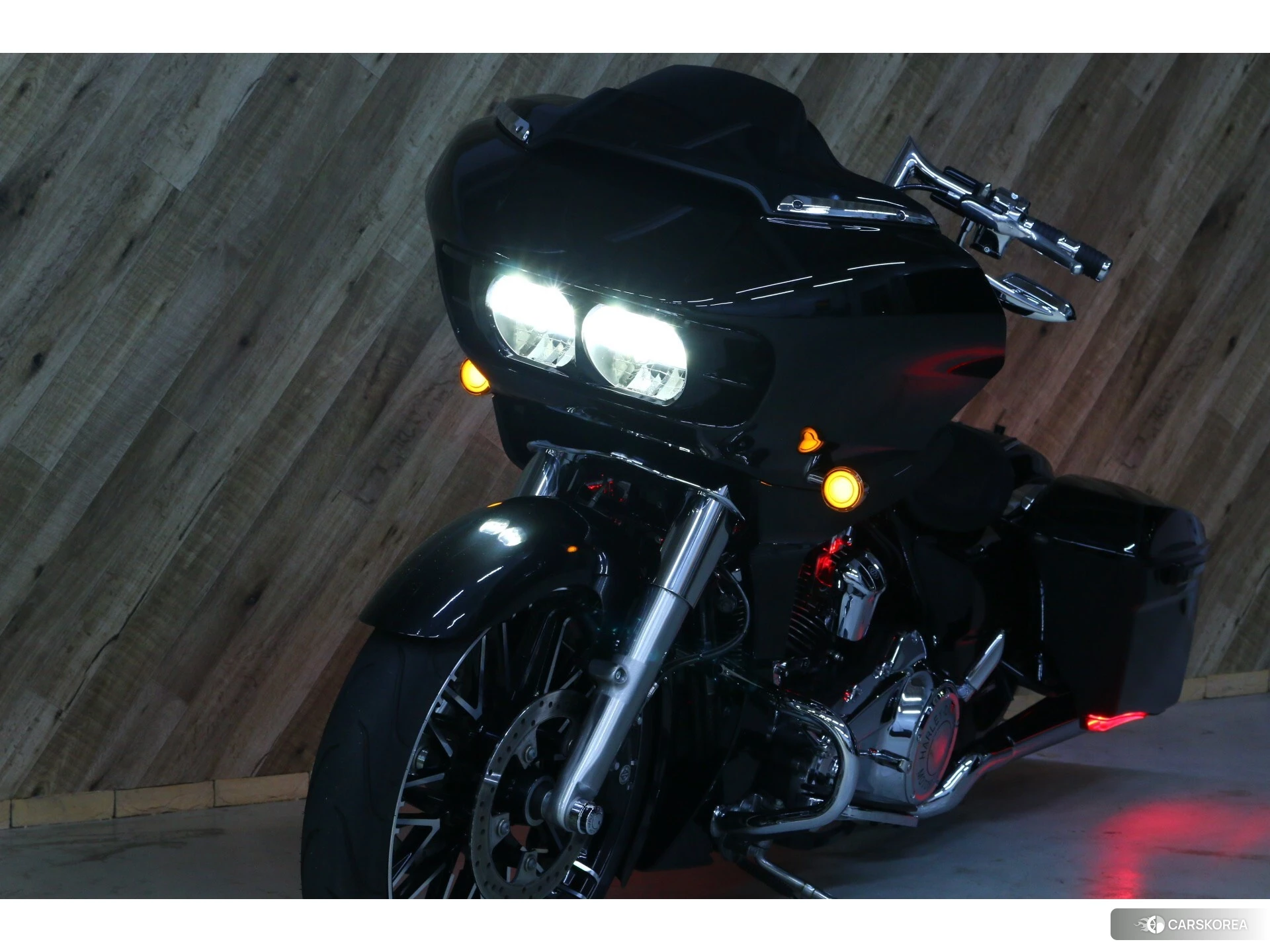 Harley-Davidson Road Glide FLTRXS1750 id 3948152 из Японии 21