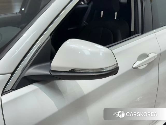 BMW 1 series id 4353815 из Китая 21