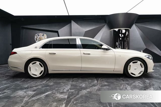 Mercedes-Benz Maybach S-class id 4254756 из Китая 21