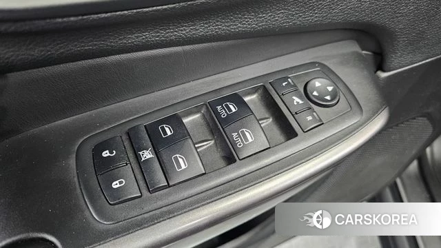 Jeep Cherokee (KL) id 4325625 из Кореи 21
