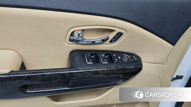 Kia The New Carnival id 4605161 из Кореи 21