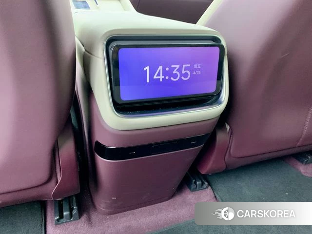 Xiaomi Car Xiaomi YU7 id 4207096 из Китая 21