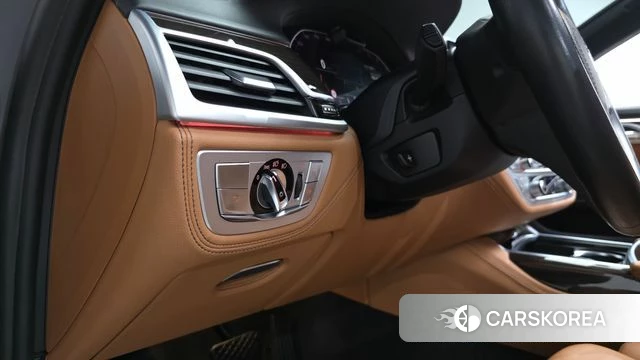 BMW 7 Series (G11) id 4717313 из Кореи 21