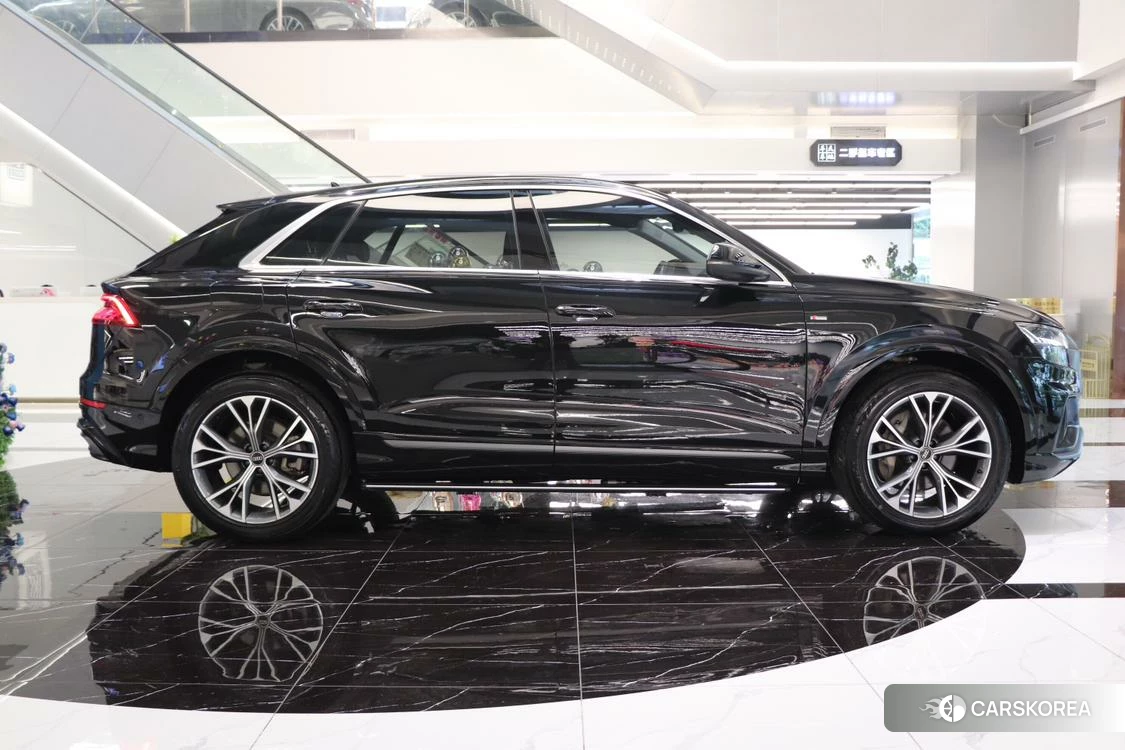 Audi Q8 id 4462112 из Китая 21
