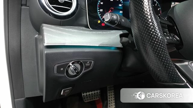 Mercedes-Benz E-Class W213 id 4855057 из Кореи 21