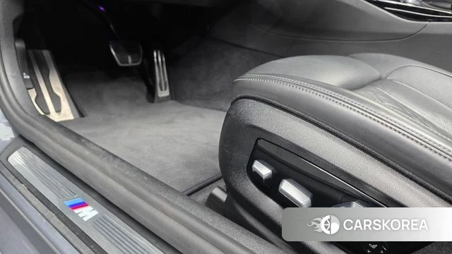 BMW 5 Series (G30) id 4470896 из Кореи 21