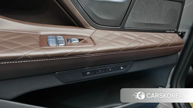 BMW 7 Series (G11) id 4355994 из Кореи 21
