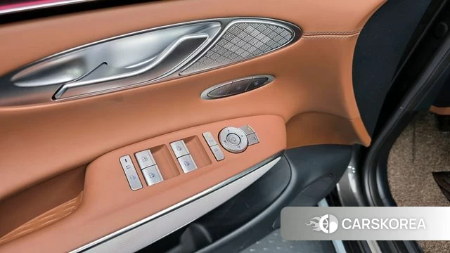 Genesis GV70 id 4292098 из Кореи 21
