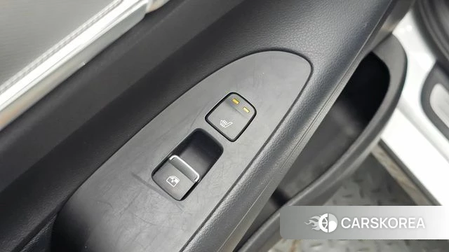Hyundai The New Grandeur IG Hybrid id 4758922 из Кореи 21