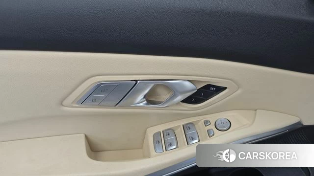 BMW 3 Series (G20) id 4469601 из Кореи 21