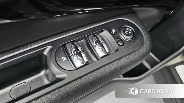 Mini Cooper Clubman id 4882508 из Кореи 21