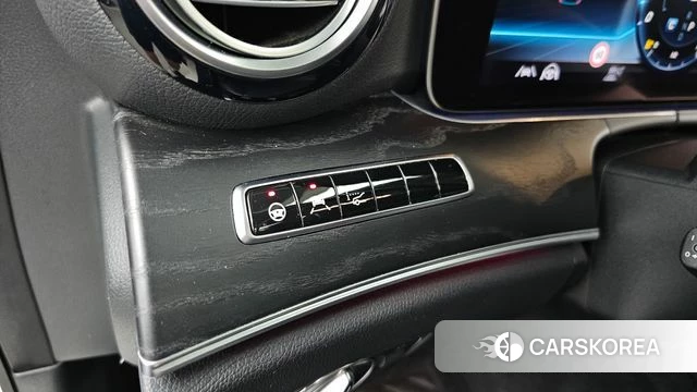 Mercedes-Benz E-Class W213 id 4519747 из Кореи 21