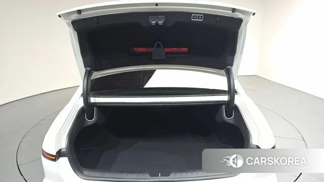 Hyundai Grandeur Hybrid (GN7) id 4381518 из Кореи 21