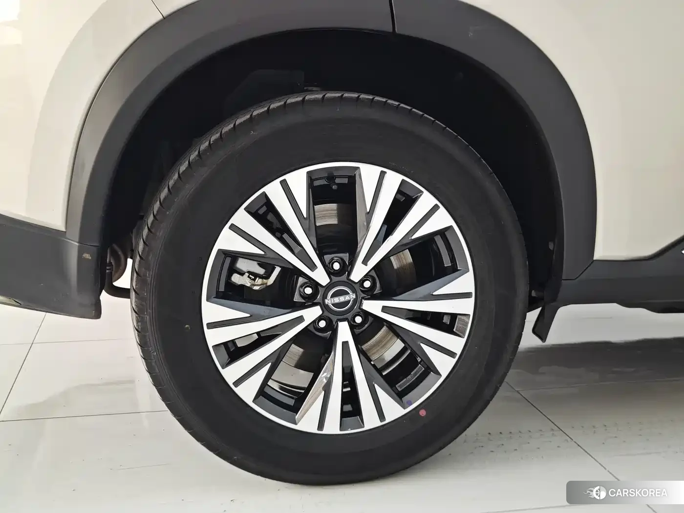 Nissan Qijun id 4599712 из Китая 21