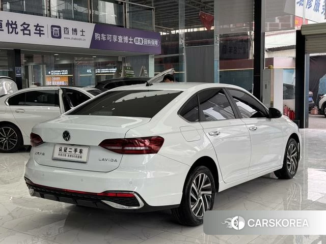 Volkswagen Lavida id 4261846 из Китая 21
