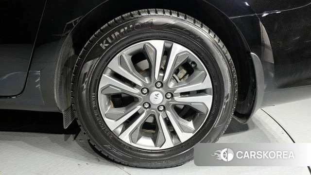 Kia The New Carnival id 4325028 из Кореи 21