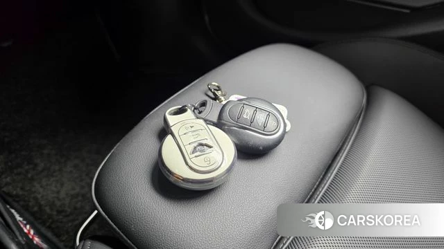 Mini Cooper id 4922443 из Кореи 21