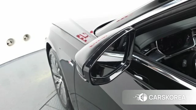 Audi A8 (D5) id 4591050 из Кореи 21