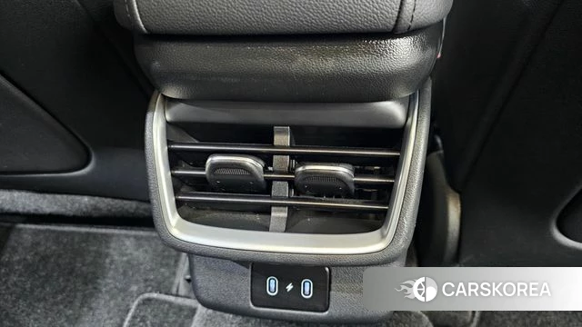Hyundai Grandeur (GN7) id 4481017 из Кореи 21