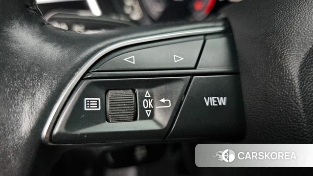 Audi Q3 (F3) id 4609840 из Кореи 21