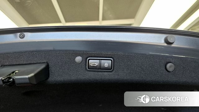Hyundai The New Grandeur IG Hybrid id 4317708 из Кореи 21