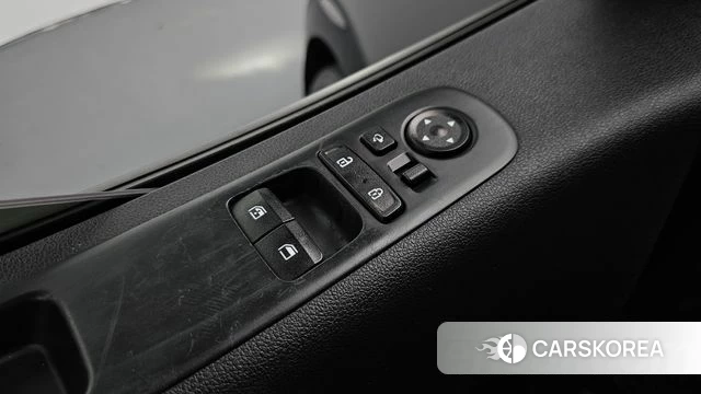 Hyundai Staria id 4445299 из Кореи 21