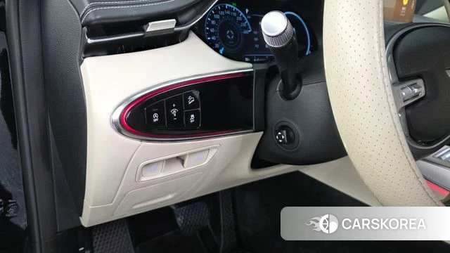 Genesis GV70 id 4201608 из Кореи 21