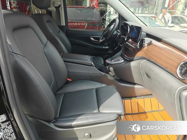 Mercedes-Benz V-class id 4256594 из Китая 21