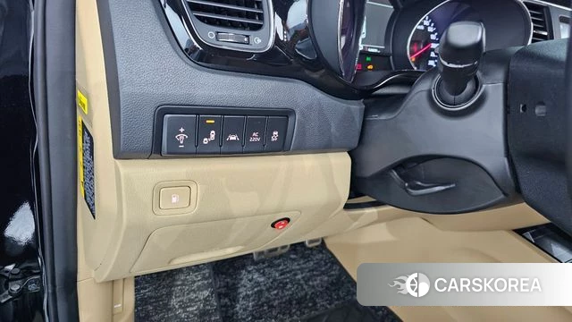 Kia The New Carnival id 4873402 из Кореи 21