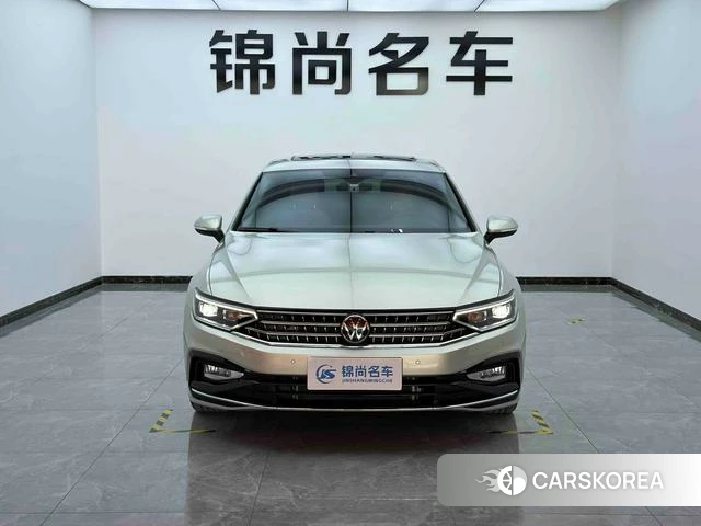 Volkswagen Magotan id 3890114 из Китая 21