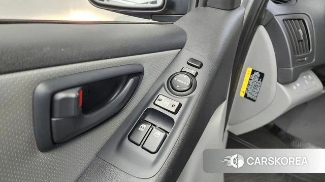 Hyundai The New Grand Starex id 4477647 из Кореи 21