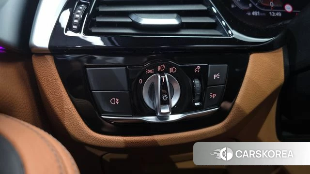 BMW 5 Series (G30) id 4303033 из Кореи 21